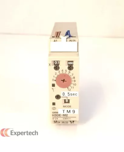 OMRON H3DE-M2 Multi-Function Timer with 8 Modes, DPDT, Used