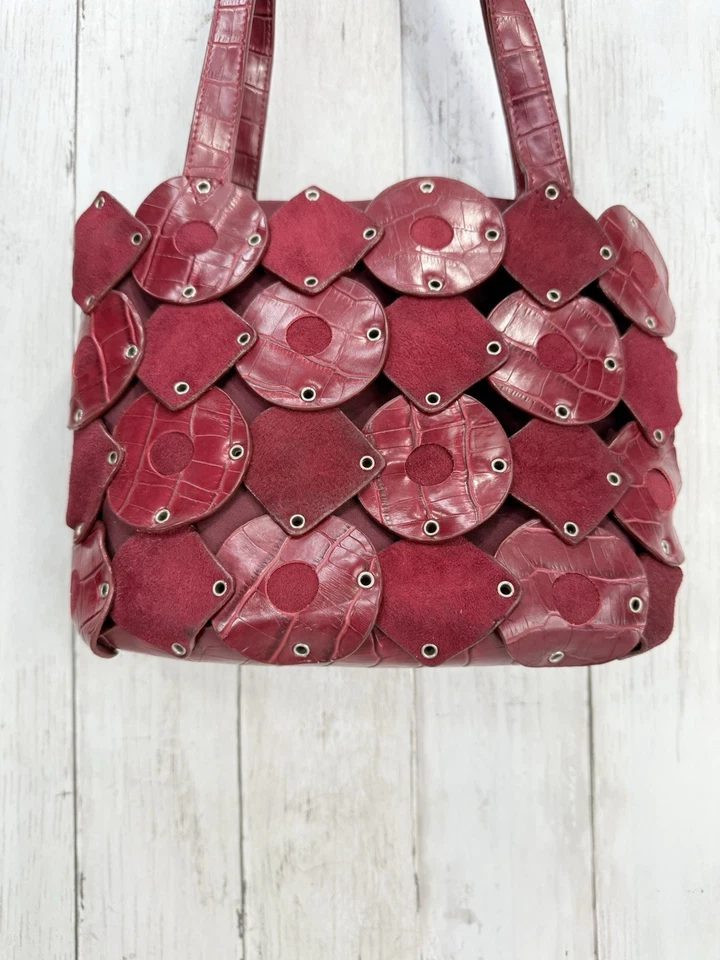 Bolso de hombro vintage Braccialini de cuero rojo cubo boho cocodrilo en relieve Foto 2 de 4