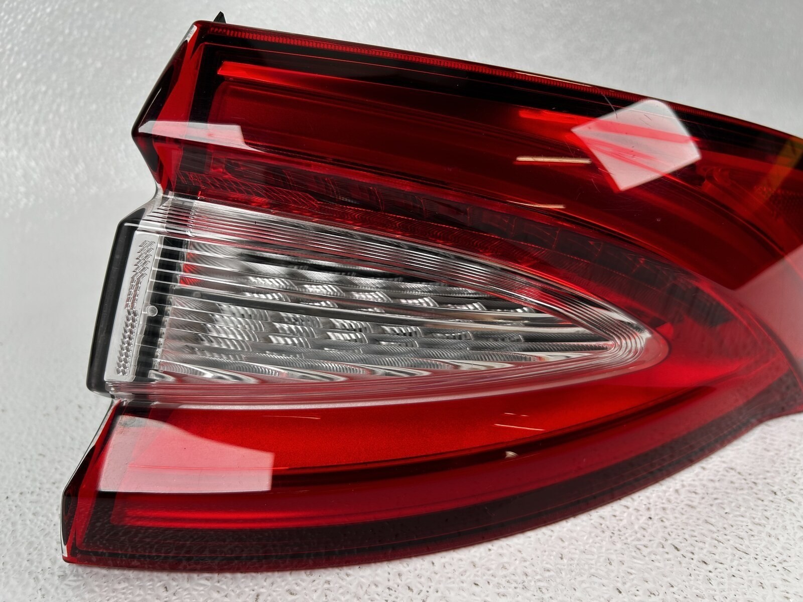 Maserati Levante 2017-2020 Right Tail light