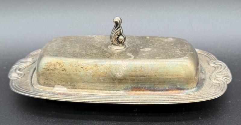 Vintage Silver Plate Butter Dish With Finial Top With Glass Insert & Patina
