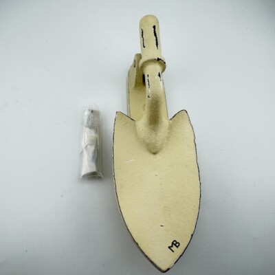 Hallmark Nature's Sketchbook Marjolein Bastin Garden Trowel Iron Door Knocker