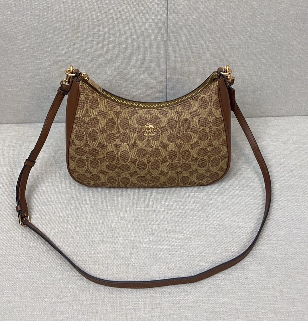 ★Coach★ Terry Hobo Bag in Signature Canvas CV940 IMXHE COACH® Outlet | Teri Hobo Bag In Signature Canvas