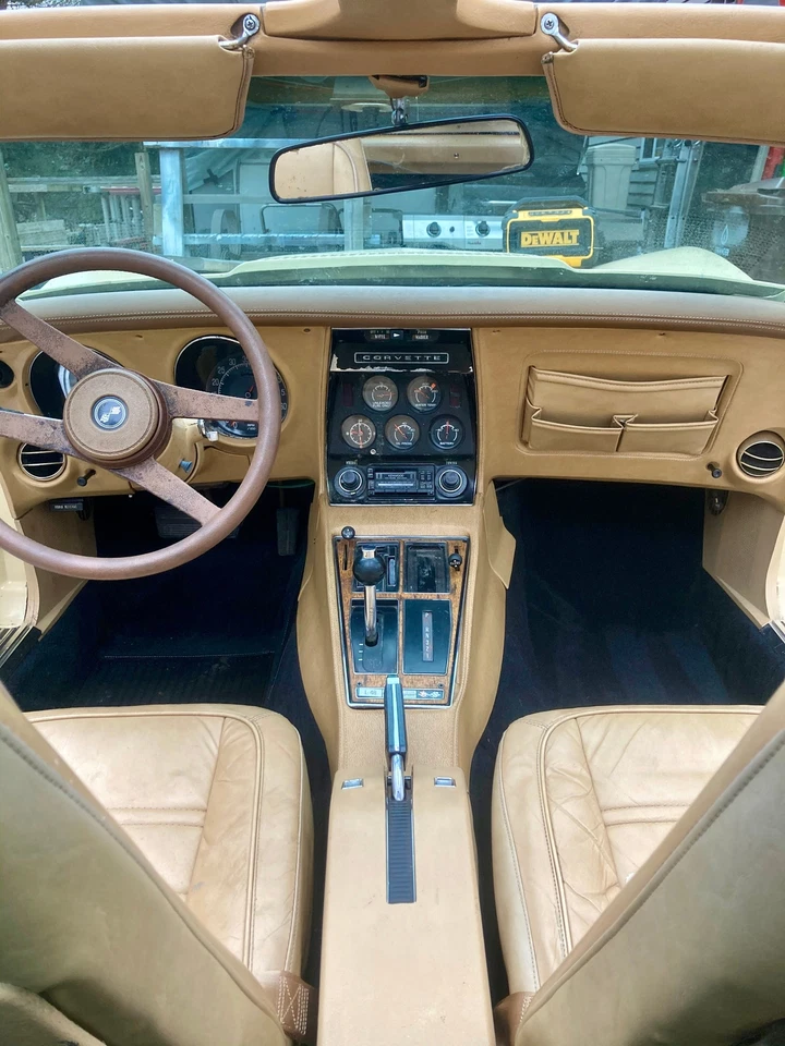 Chevrolet Corvette Carpet Kit 1968-77 Black Grey Tan Cutpile and Loop - Image 4 of 4