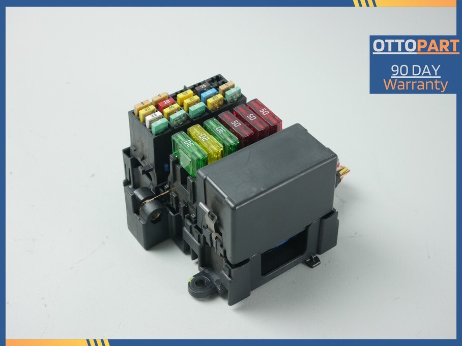 Maserati Quattroporte 2007-2009 REAR Fuse box P/N 223109