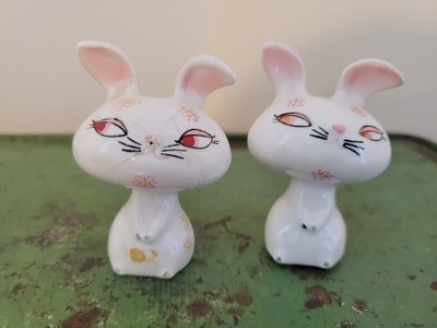Holt Howard Bunny Shakers Pink Flowers Repaired Please Read