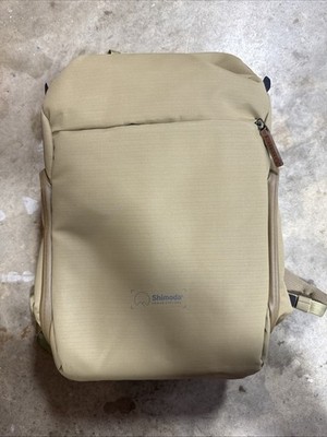 Shimoda Designs Urban Explore 20 Boa 20L Backpack Hidden AirTag Pocket