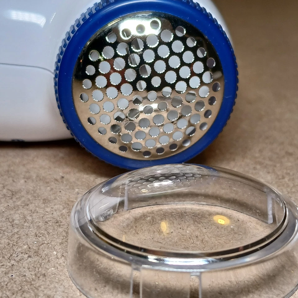 Afeitadora eléctrica de tela Evercare removedor de pelusa y pelusa para suéter y ropa Foto 4 de 4