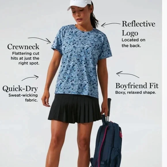 New TUCKERNUCK SPORT hydrangea boyfriend performance tee X Small Short Sleeve