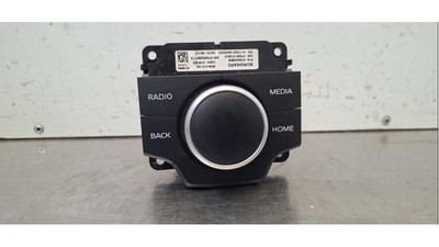 Borgward BX7 Radiobedienfeld V700022806