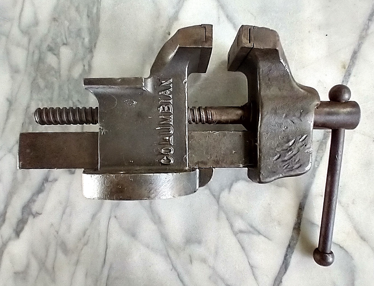 Columbian Bench Vise No.143 3” Jaw Col. Hdw. Co. Cleveland OH