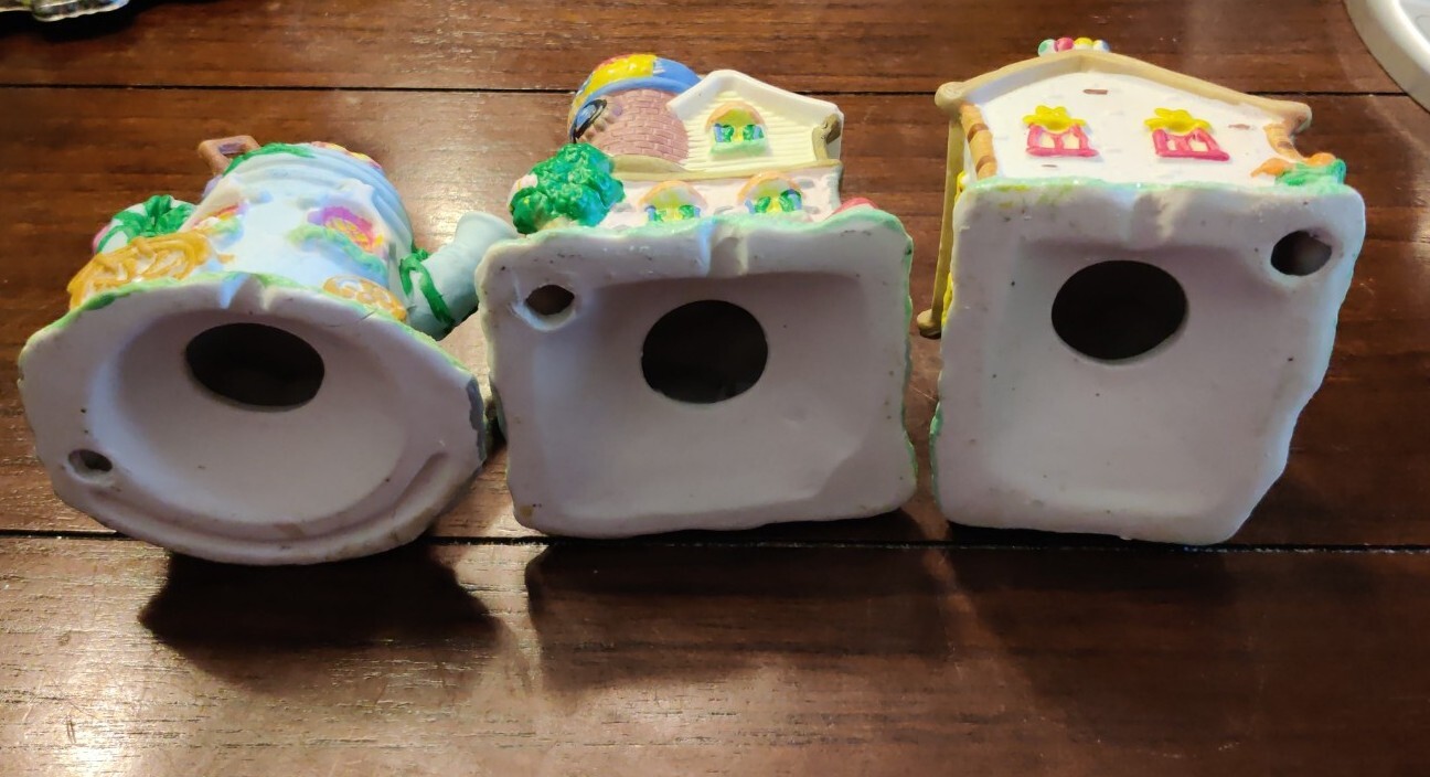 3 village figurine Jelly Bean Junction Easter Bunny Rabbit Toy shop