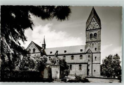 39671546 - 6790 Ramstein-Miesenbach Kath. Kirche St. Nikolaus und Kriegerdenkmal