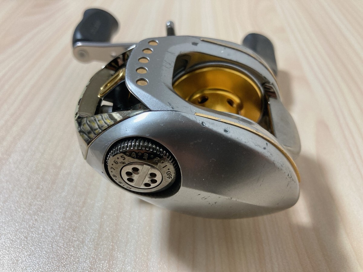 Daiwa TDジリオン100H 6.3 プロショップレージ オンラインショップ / DAIWA / T.D.ジリオン100H (右)