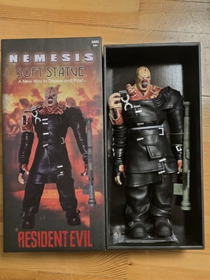 Resident Evil Nemesis Minted Labs Soft Statue Limited Edition No. 0767/5000