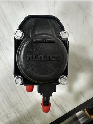 Flojet~ Xylem T5020161G Air / CO2 Operated BIB Syrup Pump 20-80 PSI