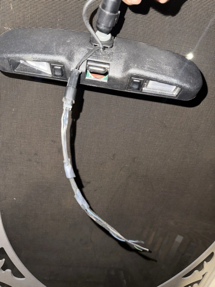 Luz de espejo retrovisor interior Buick Roadmaster Caprice Impala 1991-1996 Foto 4 de 4