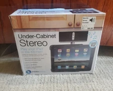 INNOVATIVE TECHNOLOGY UNDER-CABINET STEREO FOR ALL APPLE IPAD MODELS 