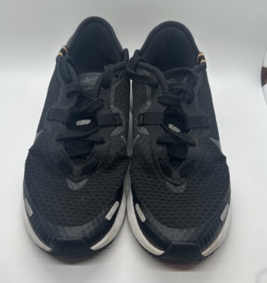 Size 9 Nike72  Black W/ Grey  CZ5630-002 Athletic Shoes Sneaker Unisex