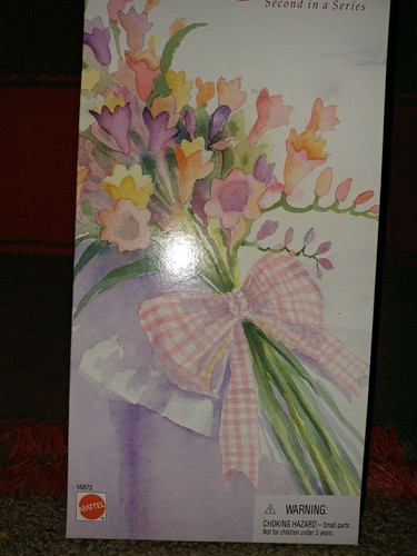 Spring Petals Barbie, Avon Exclusive. NRFB, 1997 - Picture 3 of 3