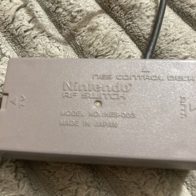 Nintendo RF Switch NES-003