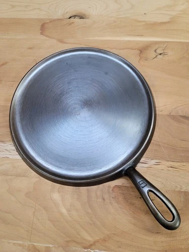 Griswold Block Logo Erie Pa USA Cast Iron #9 Handled Griddle Fully Restored