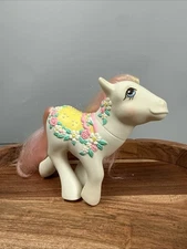 Vintage G1 My Little Pony MLP Merry Go Round Carousel Flower Bouquet Pony