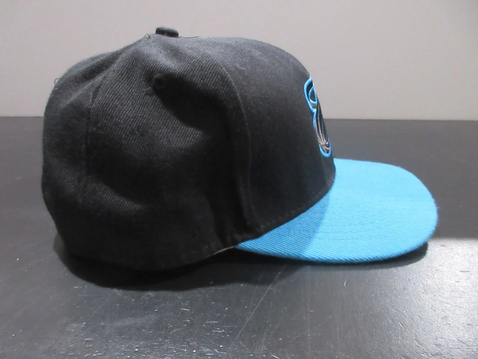 Miami Heat Hat Cap Snap Back Black Blue NBA Basketball Logo Adidas Mens - Image 4 of 4