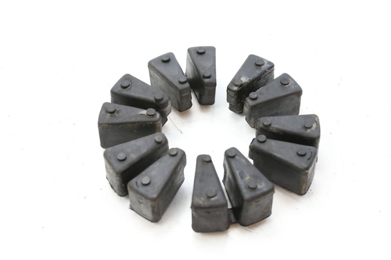 CROWN WHEEL SILENTBLOCK - YAMAHA FZS FAZER 600 (1998 - 2001)