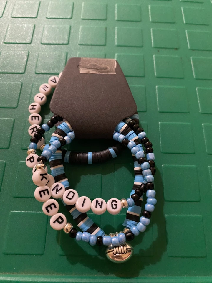 Carolina Panthers 男式 4 件套手链套装 - Keep Pounding - 足球小饰品 — 第 2/2 张图片