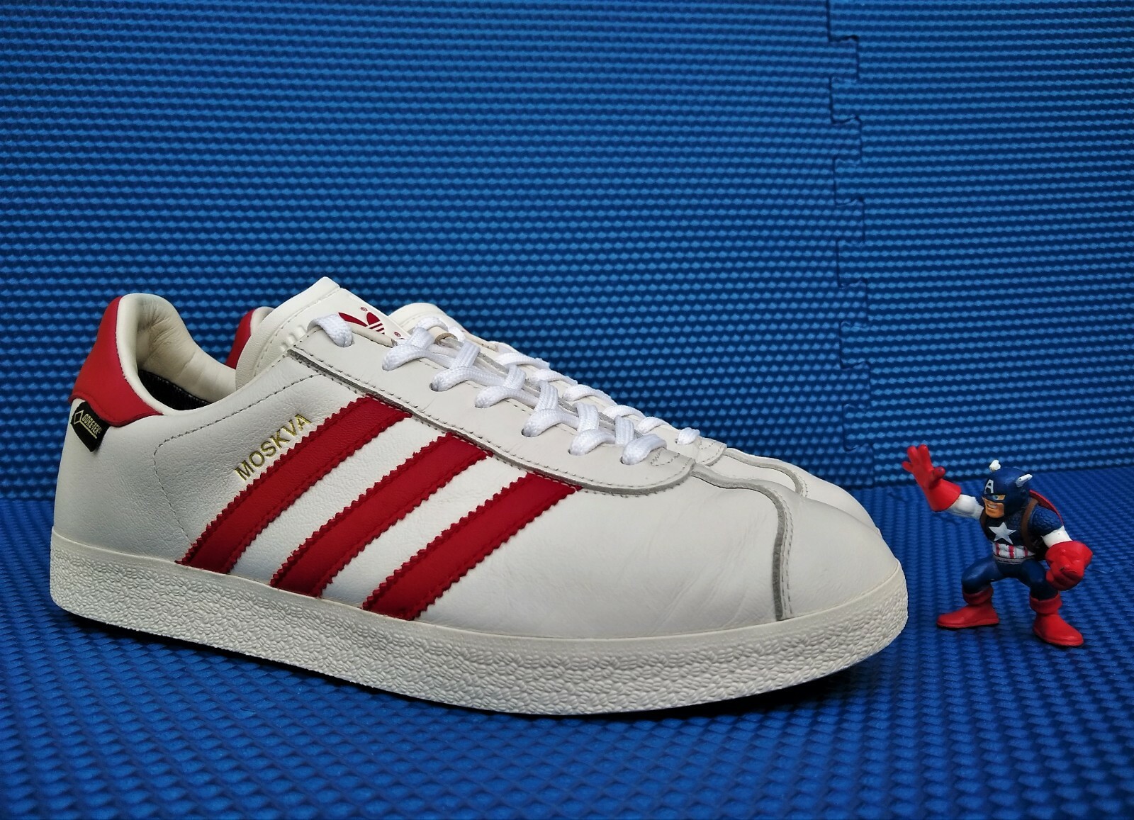 adidas gazelle moscow