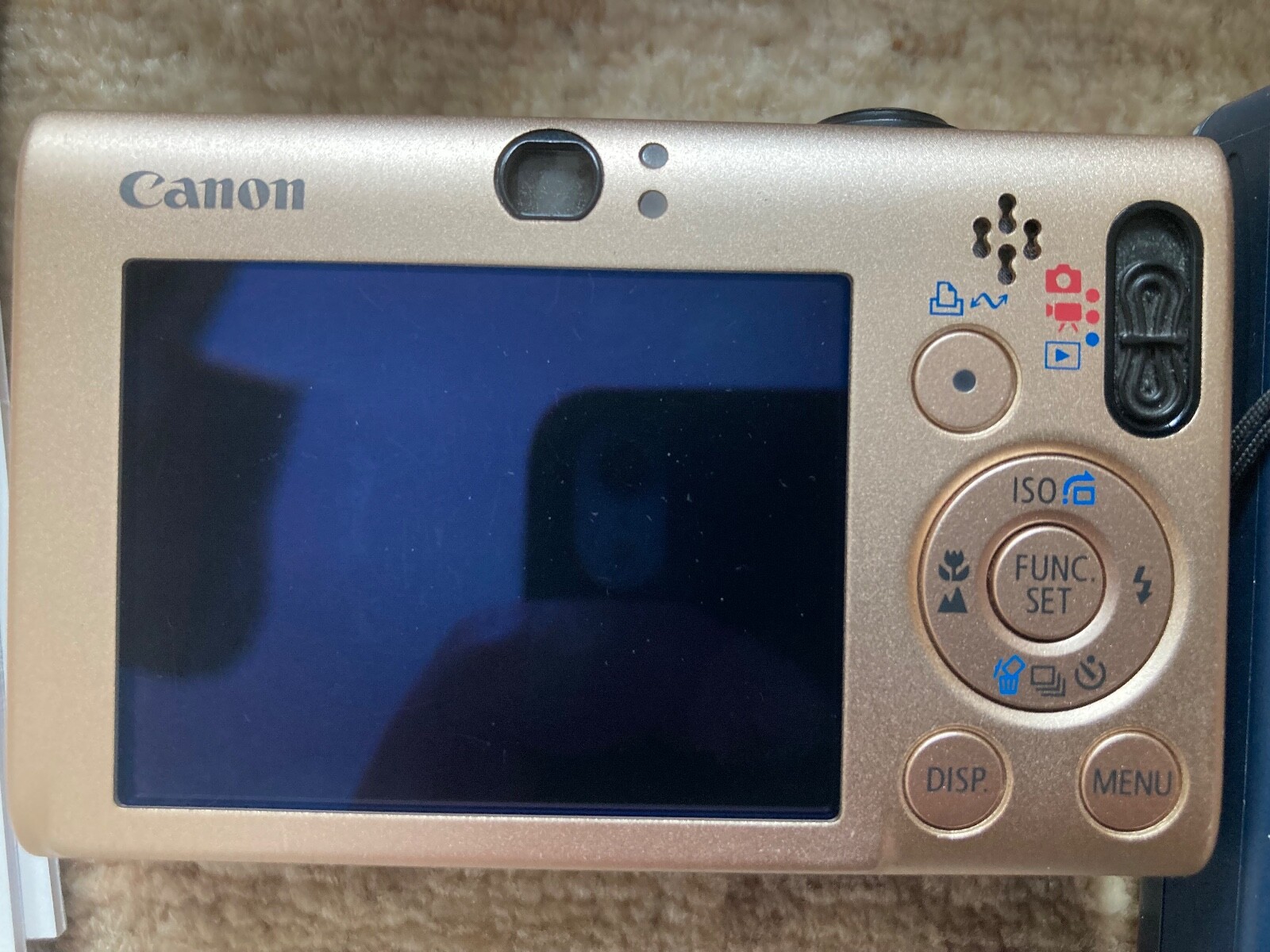 Canon IXUS 80 IS * 8.0MP Digitalkamera * Gold * Made in Japan + 4 GB