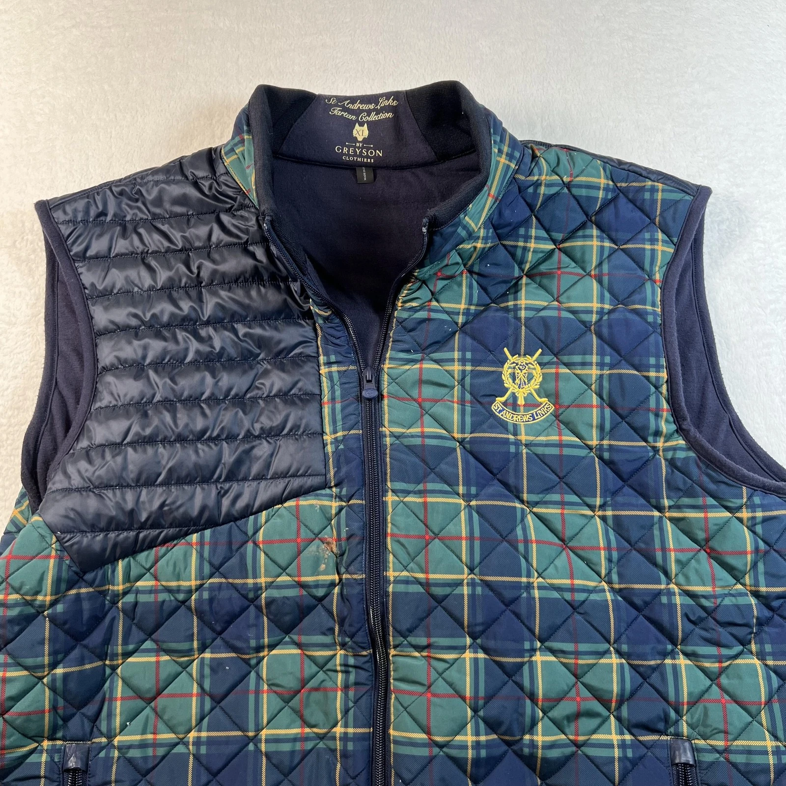 Greyson Vest Mens XL Blue Plaid Quilted Full Zip Insulated St Andrews Links Golf
Opens in a new wind