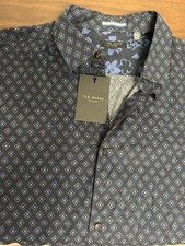 Ted Baker London Men s Slim Fit Navy Geometric Dress Shirt Size 6 32/33 XL