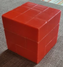 Vintage 1969 SOMA Cube Puzzle Parker Brothers Game