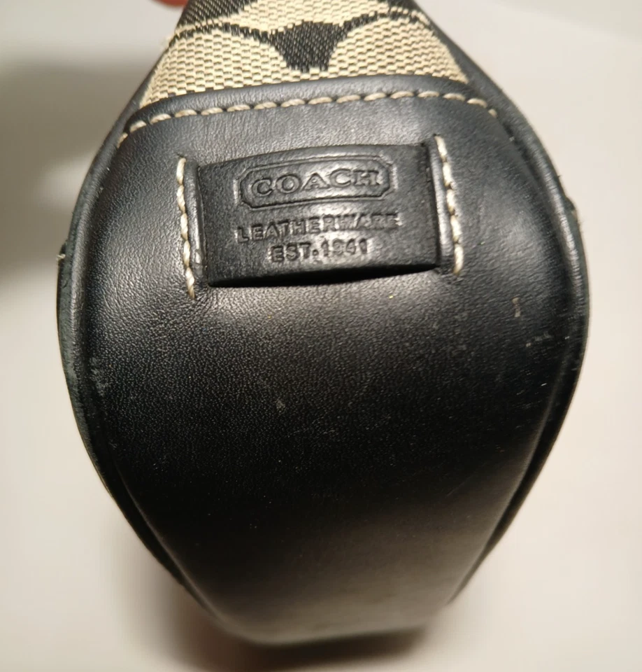 Coach Signature Demi mini Pouch Hand Bag Canvas Leather Beige Black Vintage Y2K - Image 3 of 4