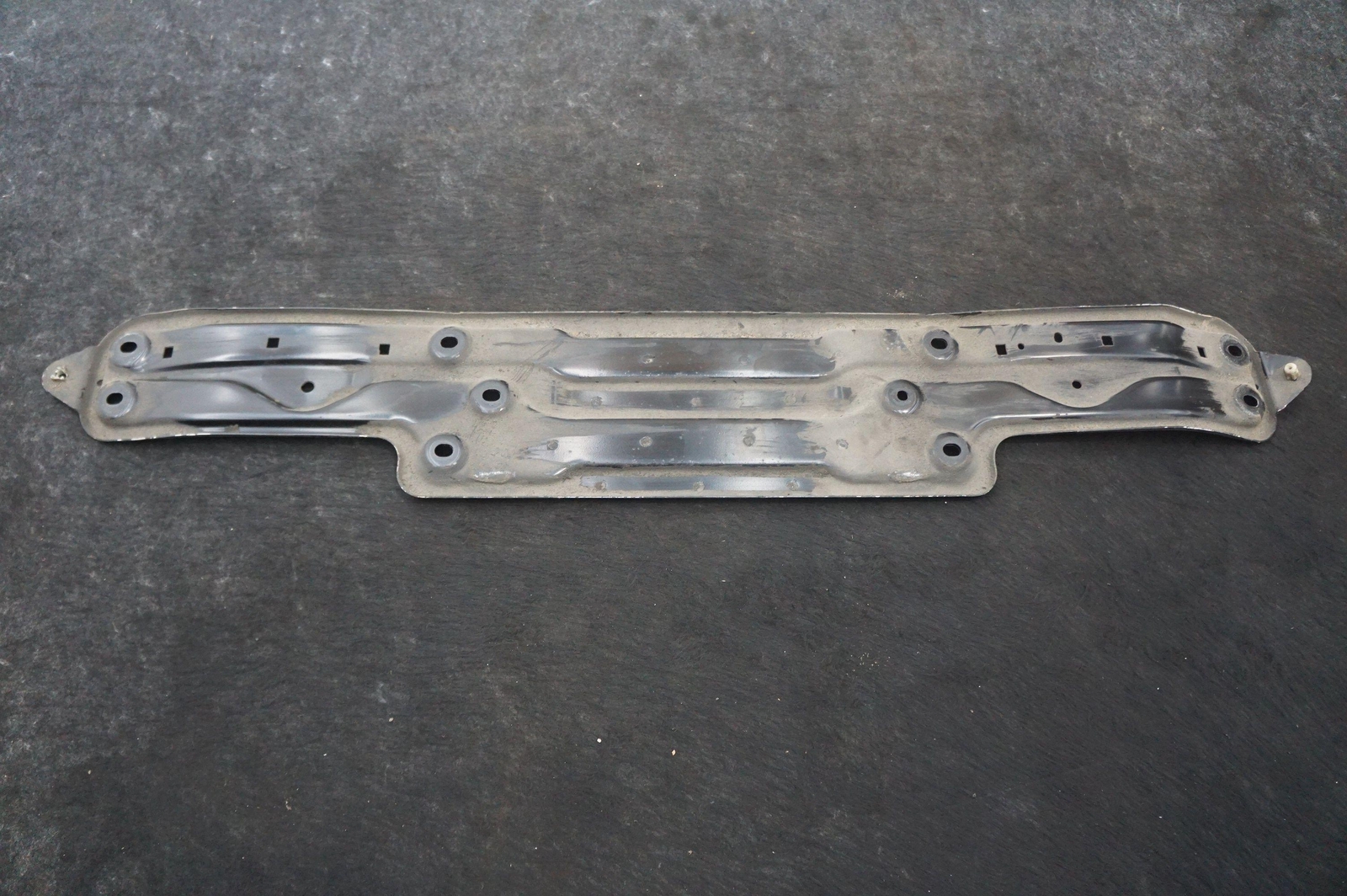 Rear Crossmember Support Bracket OEM Rolls Royce Ghost Series I 2011
