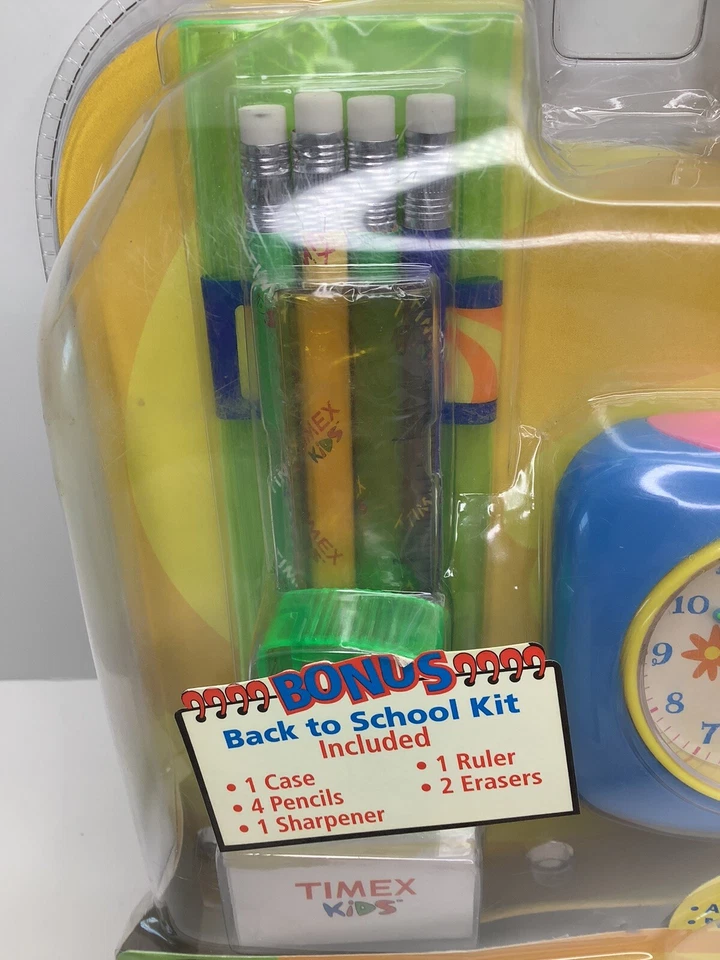 New Vintage TIMEX KIDS Alarm Clock TK35KR w Bonus Back To School Kit Blue/Pink - Image 3 of 4