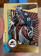 RARE 1997-98 #33 PATRICK ROY PACIFIC DYNAGON GOLD Avalanche Retro Hockey Card 