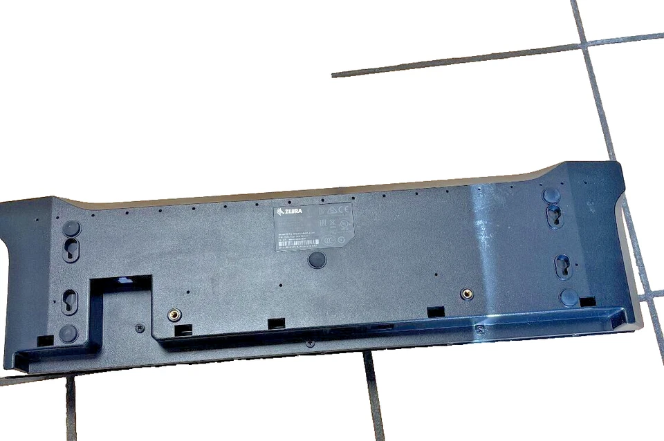 Zebra CRD-TC51-5SETH1-01 5Slot Ethernet cradle + PSU & cables incl. - Image 3 of 3