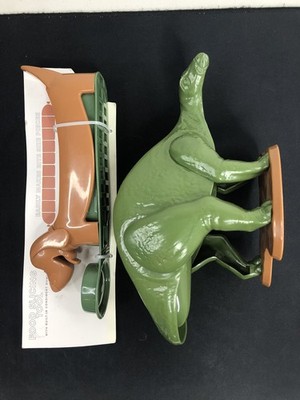 Dinosaur Food Tray Nachosaurus 2018 Barbuzzo Fun Wares Snacks + Dog Slicing Tool