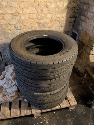 Fast neue Sommerreifen 215/70 R15 109/107 S