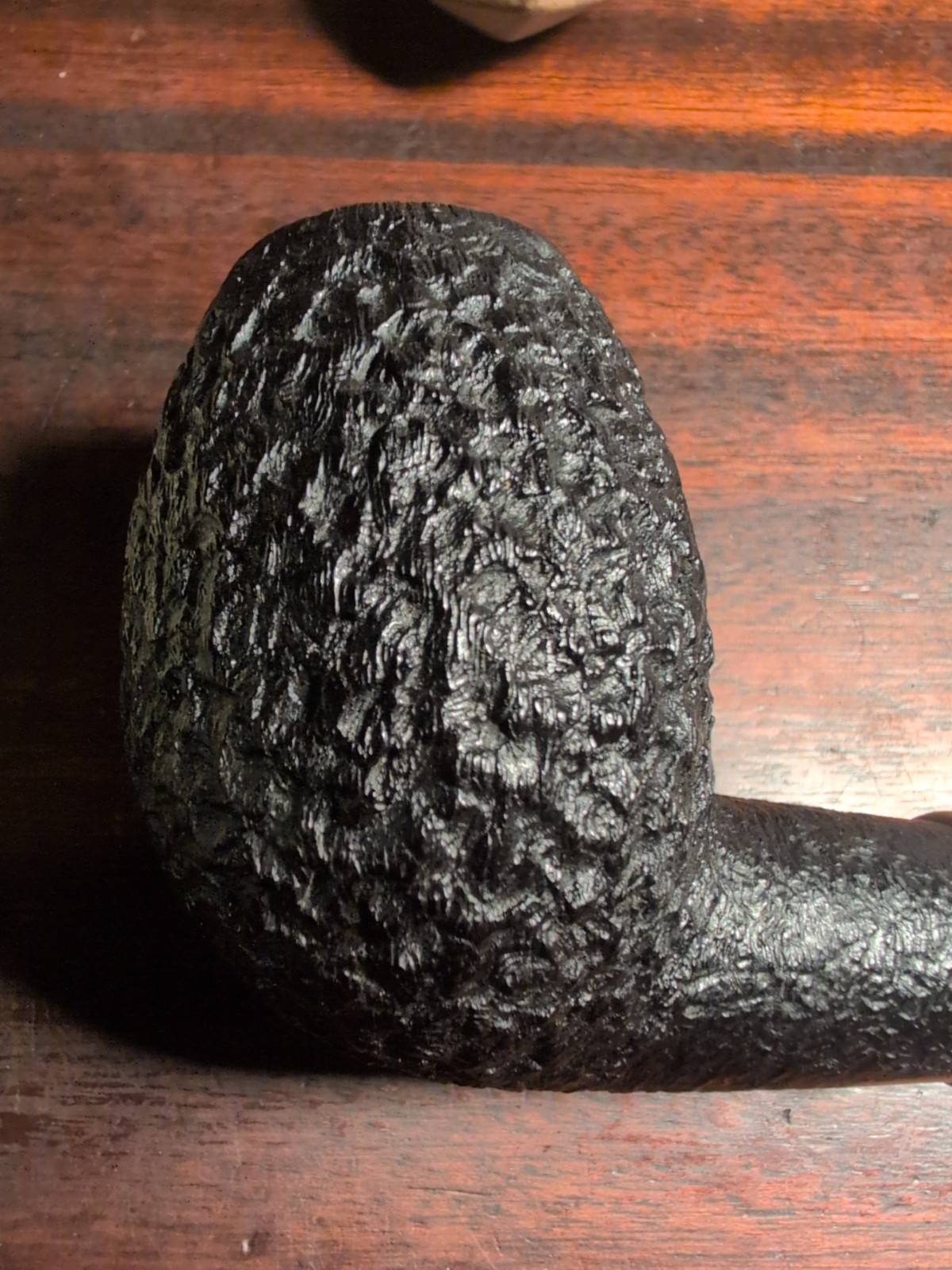 Magnum Thomas James Rusticated Tall Egg