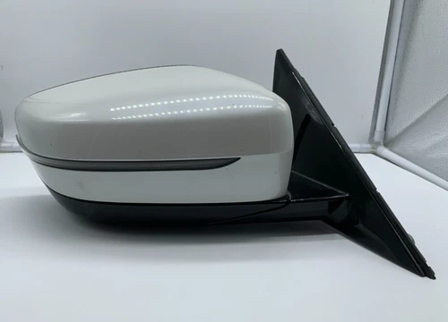 2018-2020 BMW 530i Passenger Side View Power Door Mirror BSA OEM B03B04010