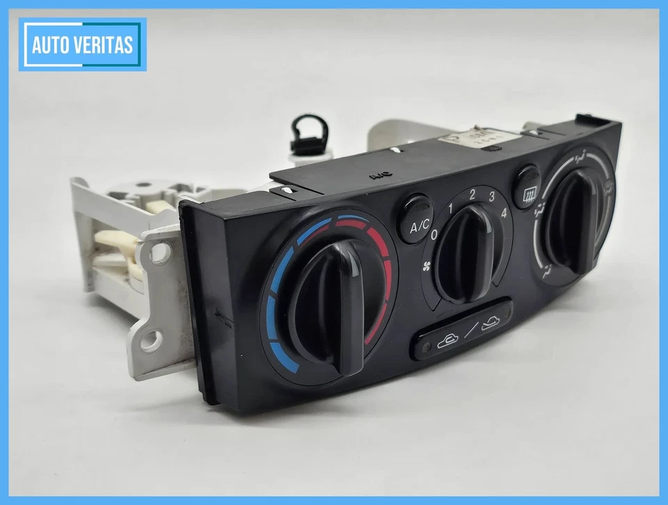 Original Mazda MPV II Climate Control Panel Climate A/C Control Panel PLC94A2C01 - Image 2 of 4