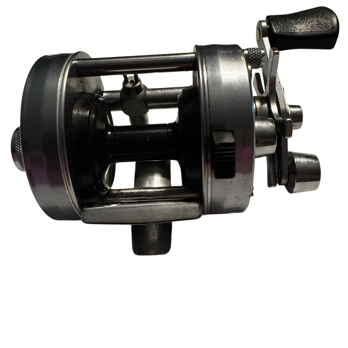 Abu Garcia Ambassadeur 2500C vintage fishing reel. The fishing reel is a great w