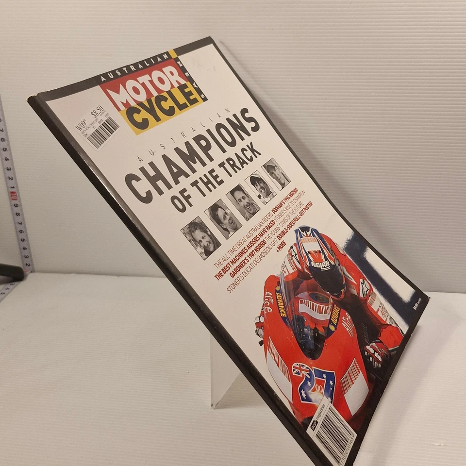 Australian Motorcycle News Champions of the Track Magazine Special - Image 2 of 4