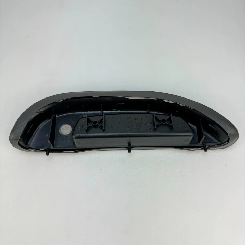 GM OEM Genuine 12376621 Door Handle Arm Rest 1996-2002 Savana Driver Left Gray - Image 3 of 4