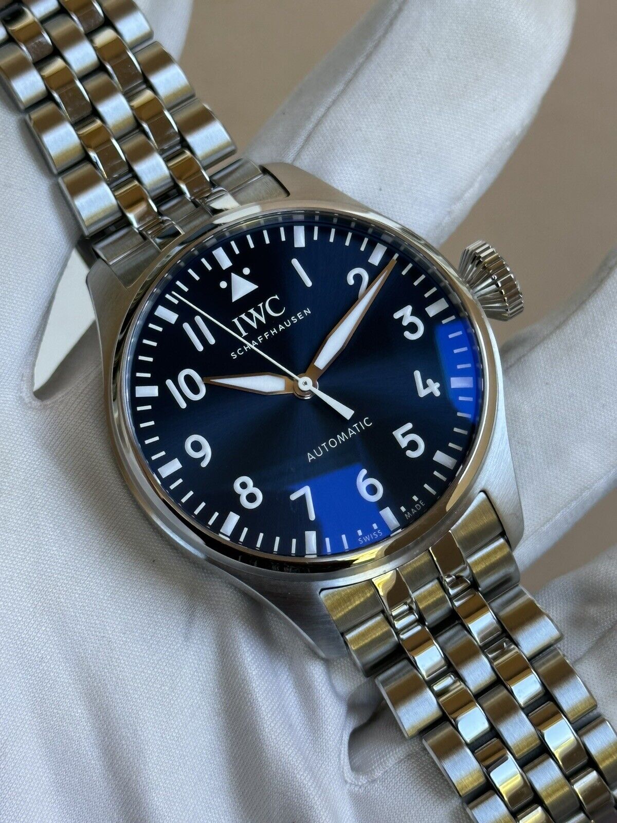 IWC Big Pilot Watch 43mm Blue Dial On bracelet IW329304