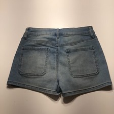 SO Shorts Juniors Size 9 High Rise Shortie 2.5 Inch Stretch Patch Pockets NWT