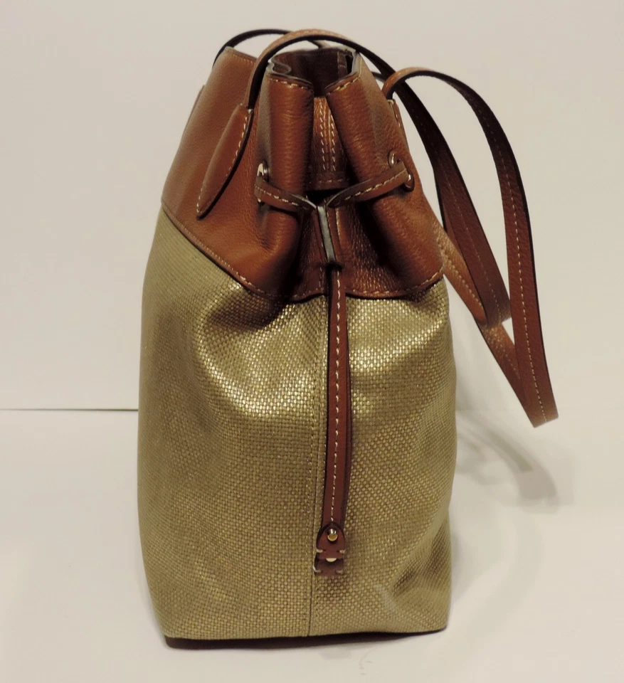 Nuevo Bolso de Hombro MICHAEL KORS LG MARINA CON CORDÓN Dorado MK Bolso de Lona Foto 3 de 4